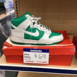 Nike Dunks Size 12
