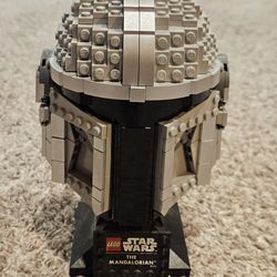 LEGO Star Wars: The Mandalorian Helmet (75328)