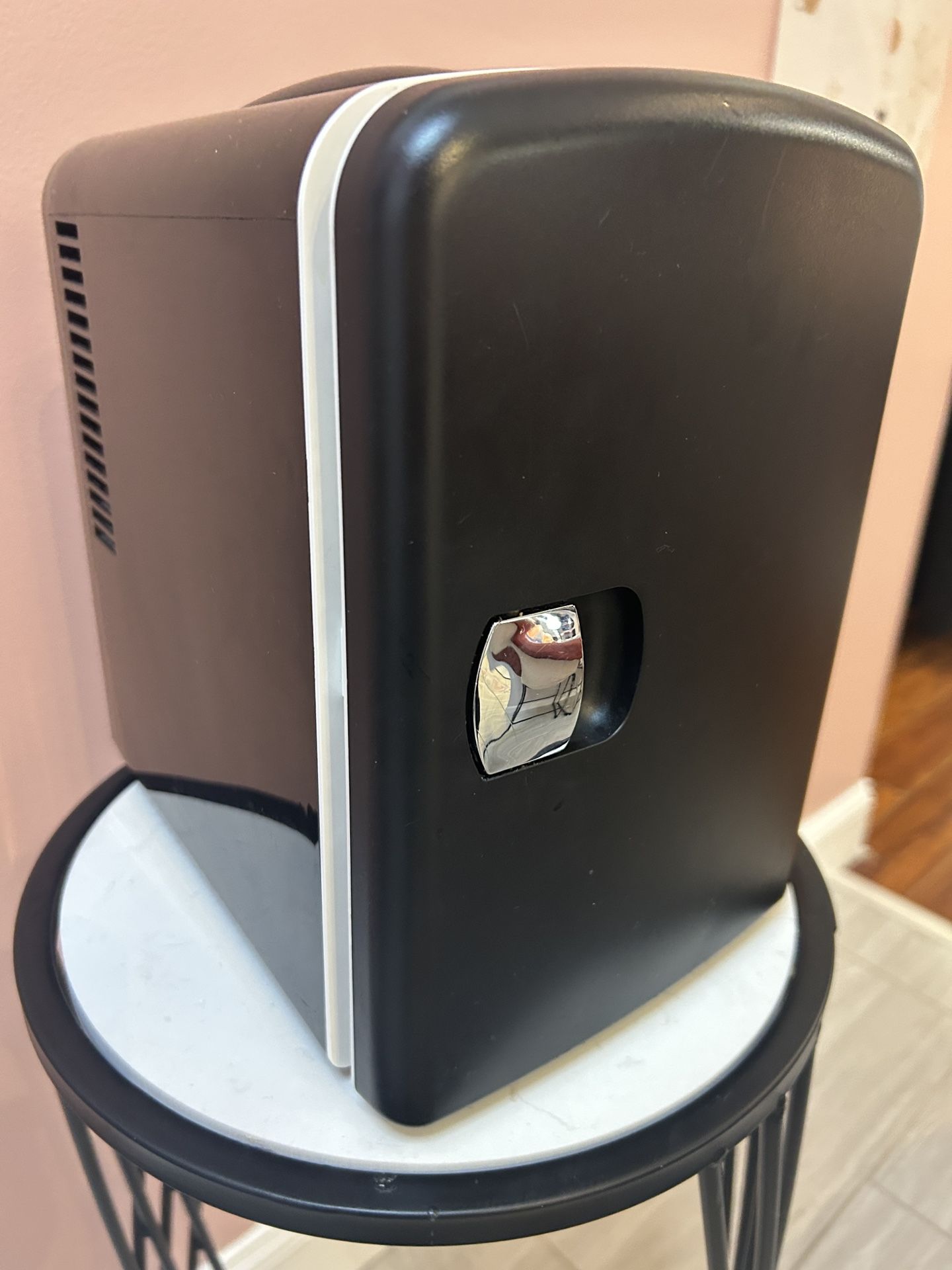 Mini Fridge - 12” 6 Can / Cosmetics Etc