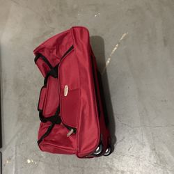 Concourse Red Trolling Bag