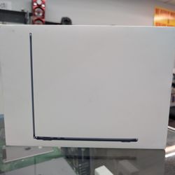MacBook Air New In Box Pay Low Down No Crdt Needed