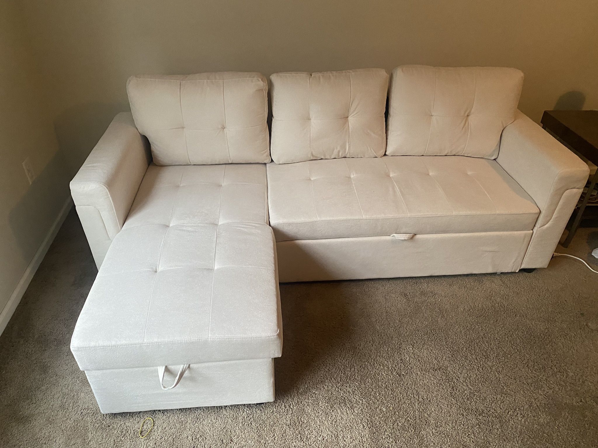 Cream Couch W/storage and Pullout bed!!