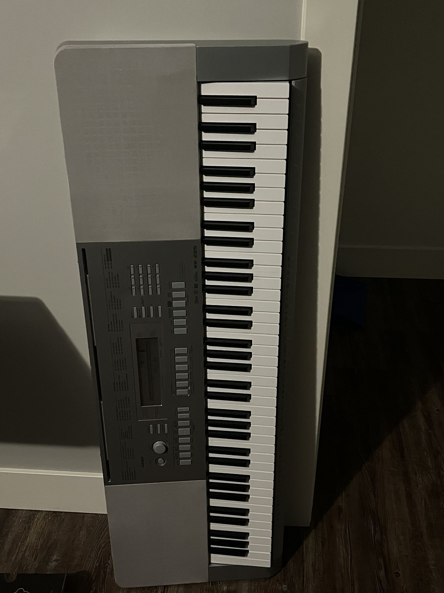 Casio Wk225 Keyboard