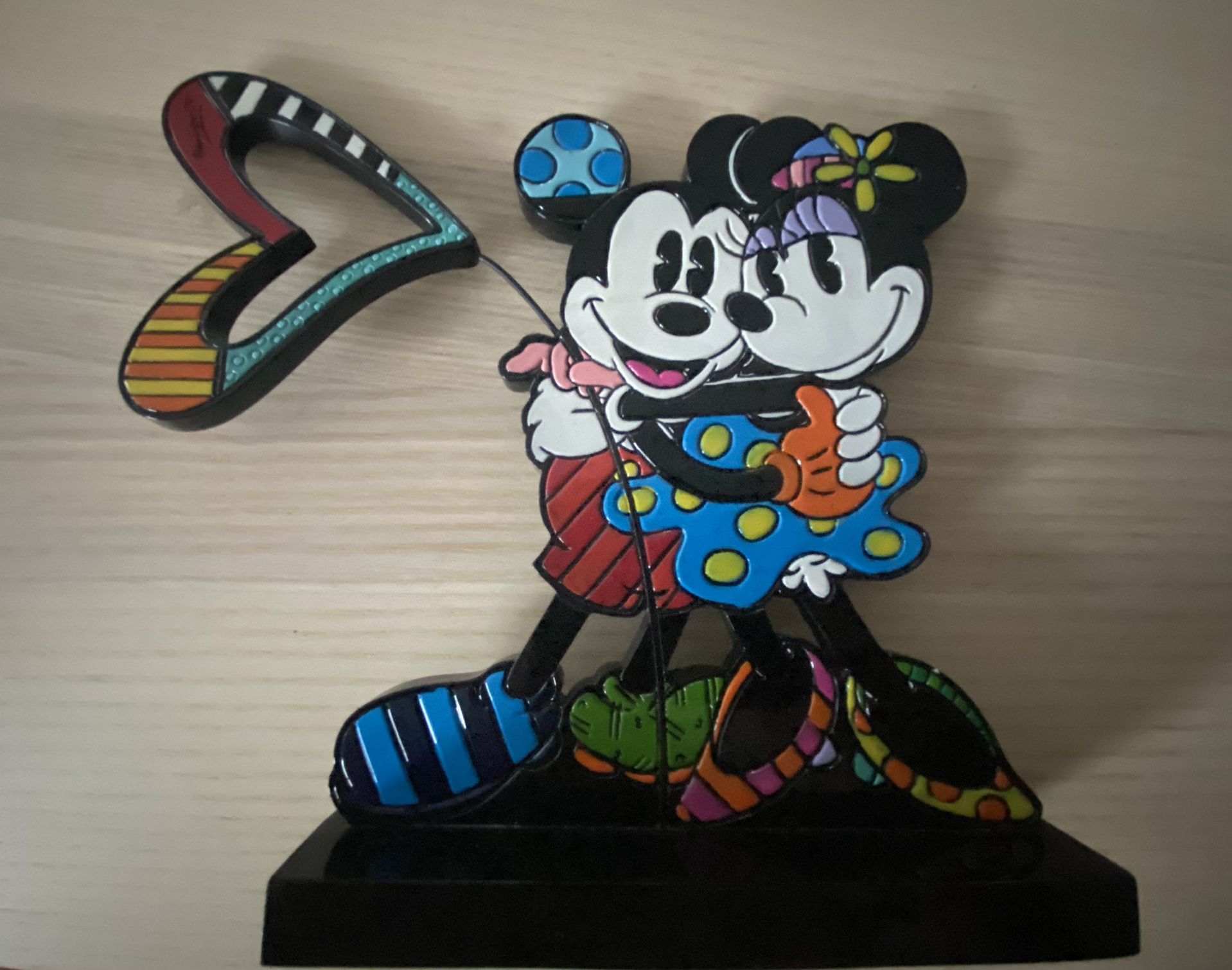 Disney by Britto Mickey & Minnie Love Figurine