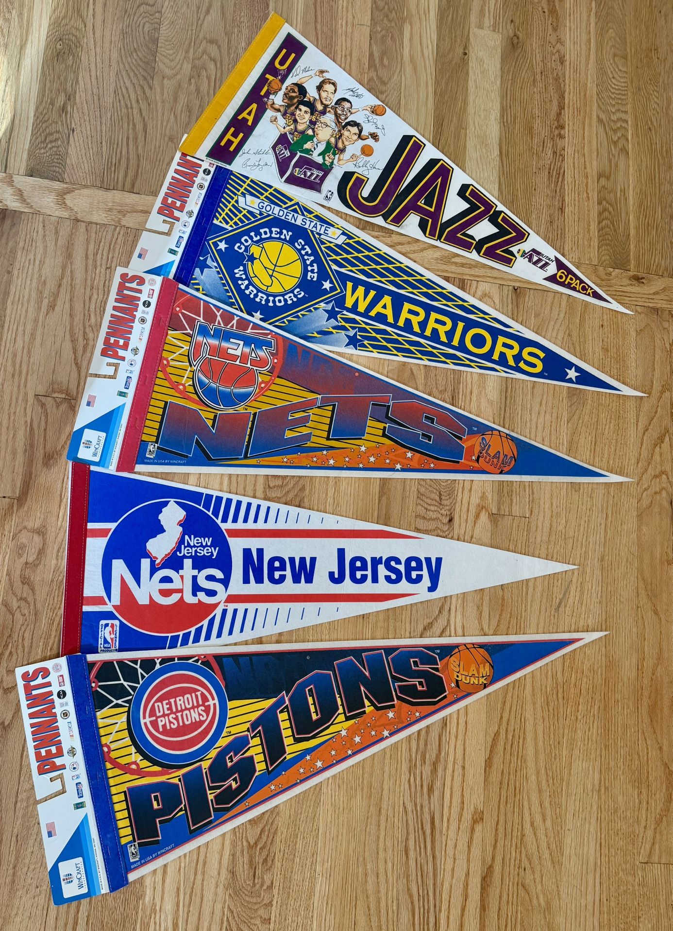 🔥 Vintage & NOS NBA Pennants Lot – 1990s Official Team Flags – Great Condition