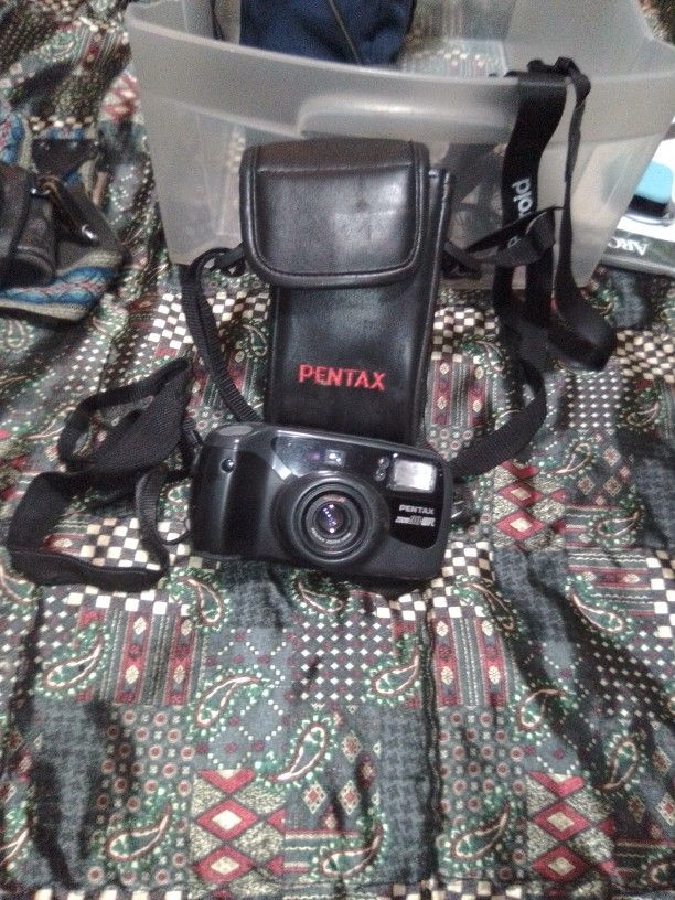 Pentax Zoom 90 WR