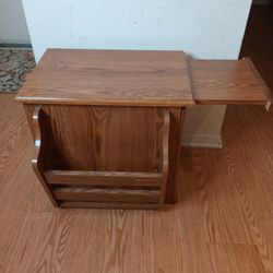 Solid Oak Wooden End Table With Storage And Pullout Table 