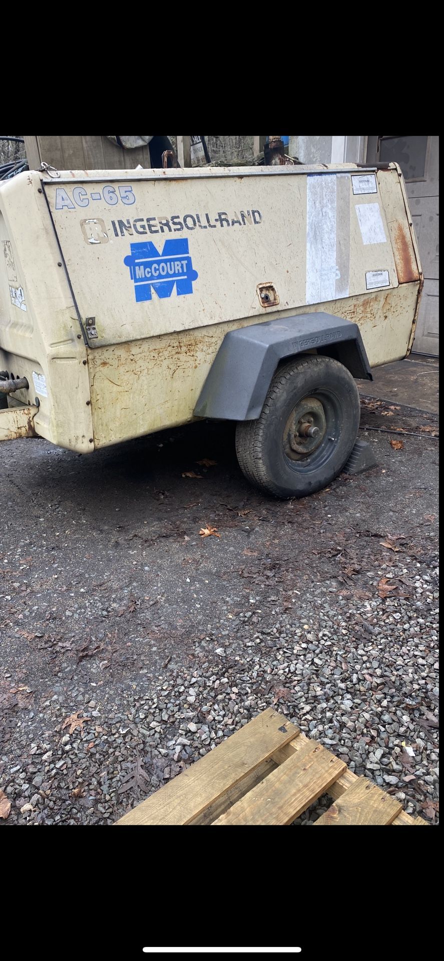 1985 Ingersolrand 185 Comoressor