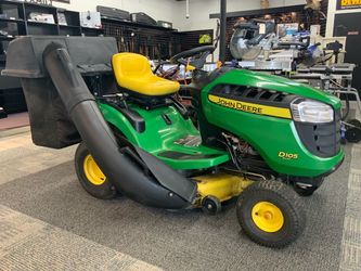 John Deere d105 42” 17.5 HP gas automatic lawn tractor with twin bagger system