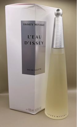 Issey Miyake L'eau d'Issey for Women 3.3 fl oz / 100ml EDT - Brand New, With Damaged Box