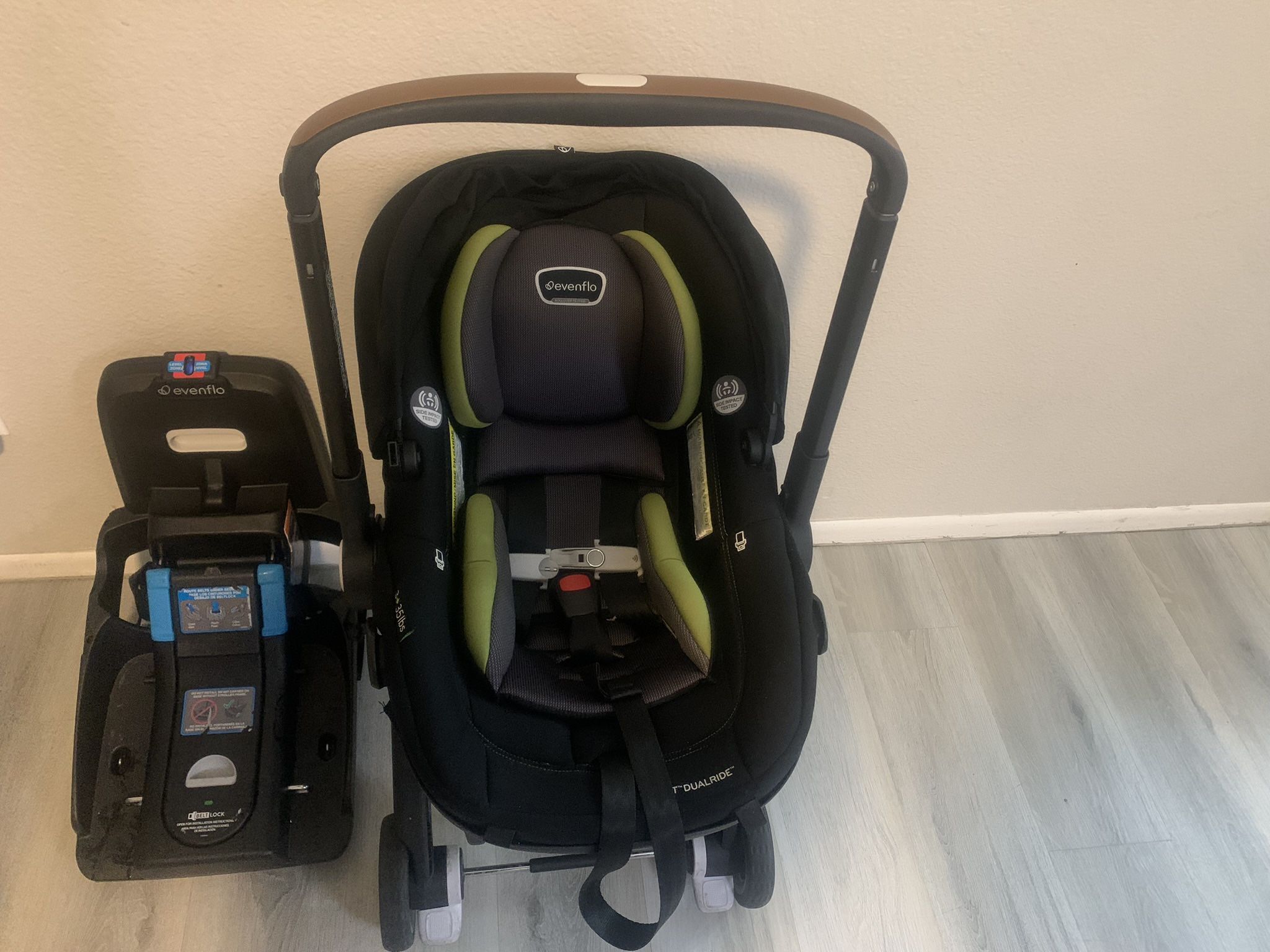 Evenflo Shyft Dualride