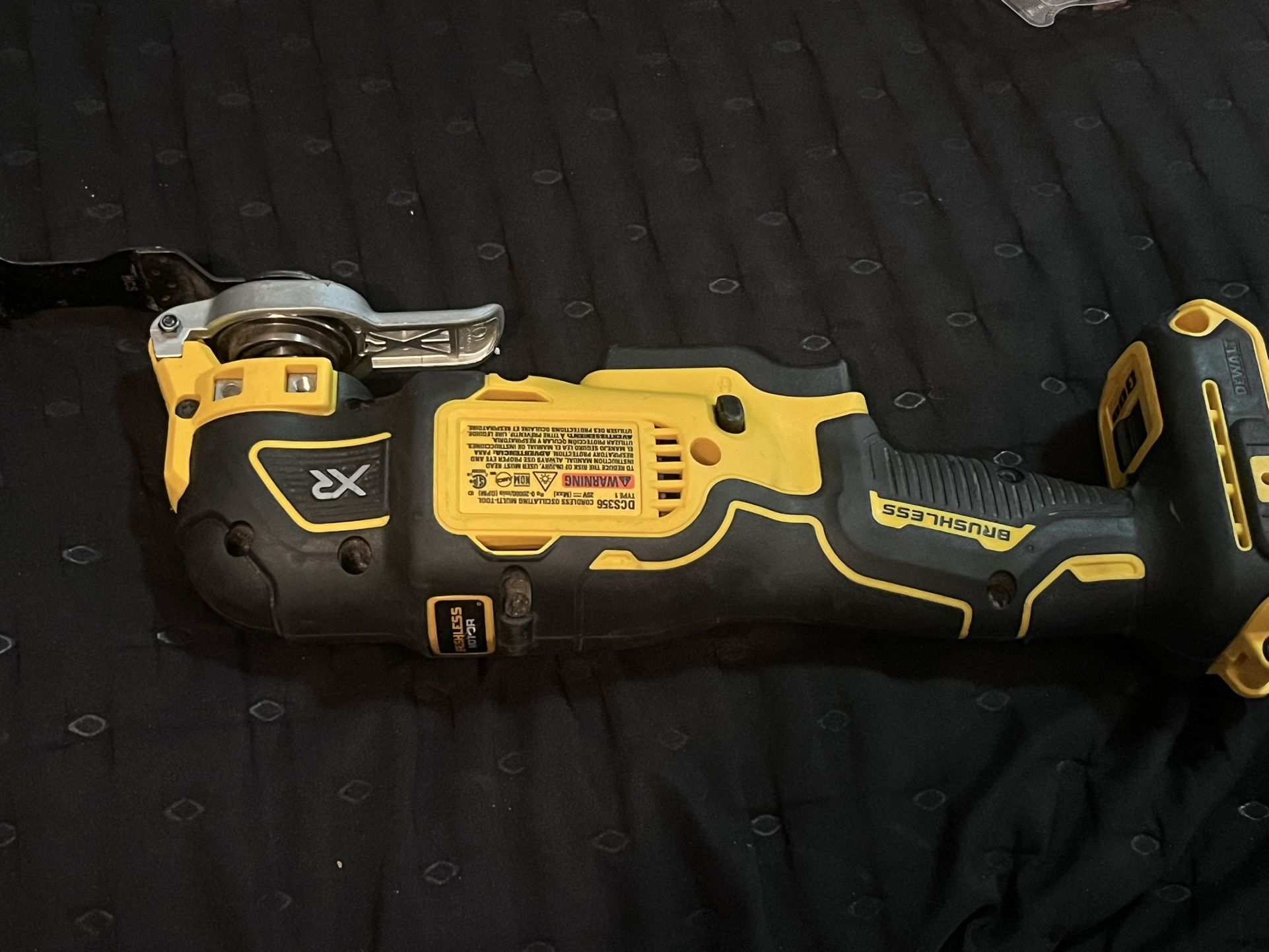 DEWALT DCS356 20V MAX XR Brushless Oscillating Tool