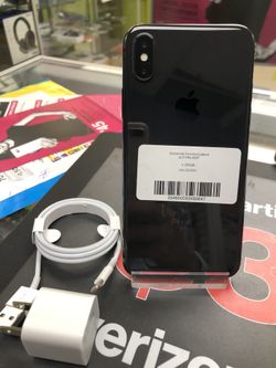 Factory unlocked iPhone x 256gb, excellent conditions store warranty