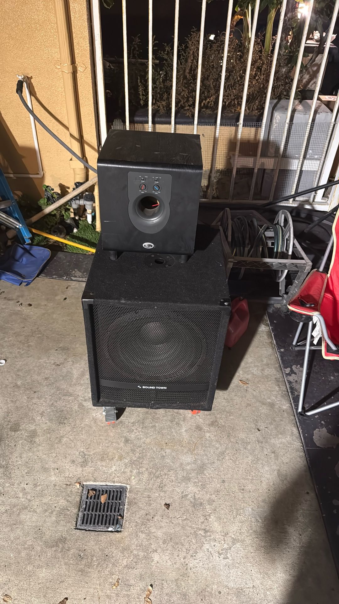 Party Woofers. Super Loud