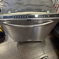 Frigidaire Gallery Dishwasher 
