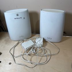 2 Orbi Satellite RBS50v2 with AC Adapters