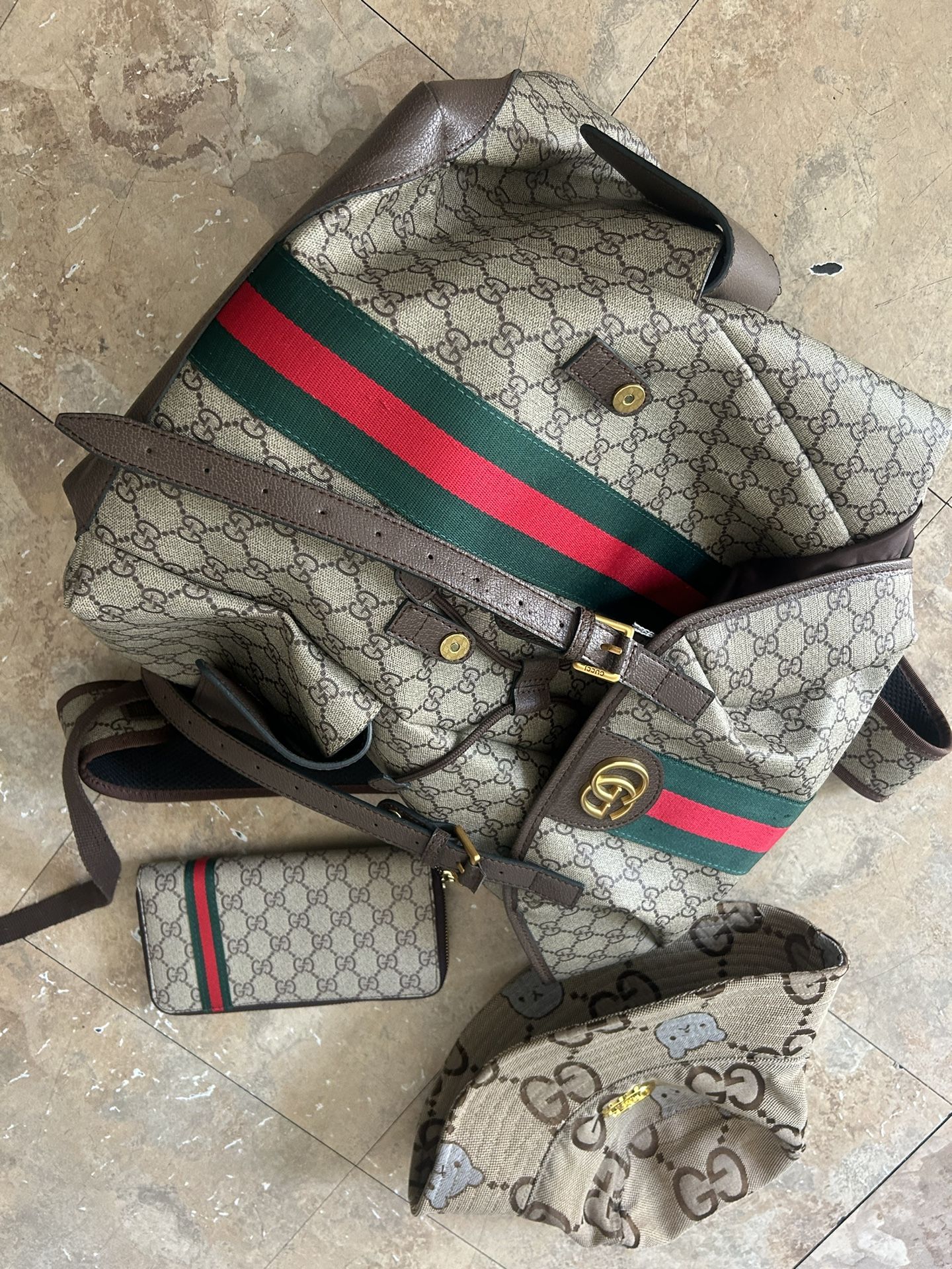 Gucci Backpack Set Included