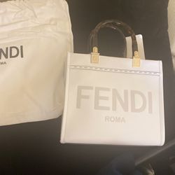 Fendi Sunshine Small