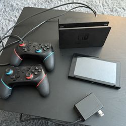 Nintendo Switch With Mario Kart 8 Deluxe 