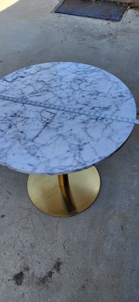 Accent Table