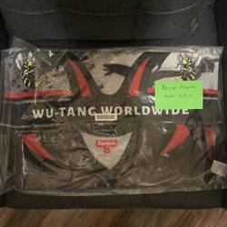 Supreme WK10 Wu-Tang Clan Hockey Jersey (Black) (M)