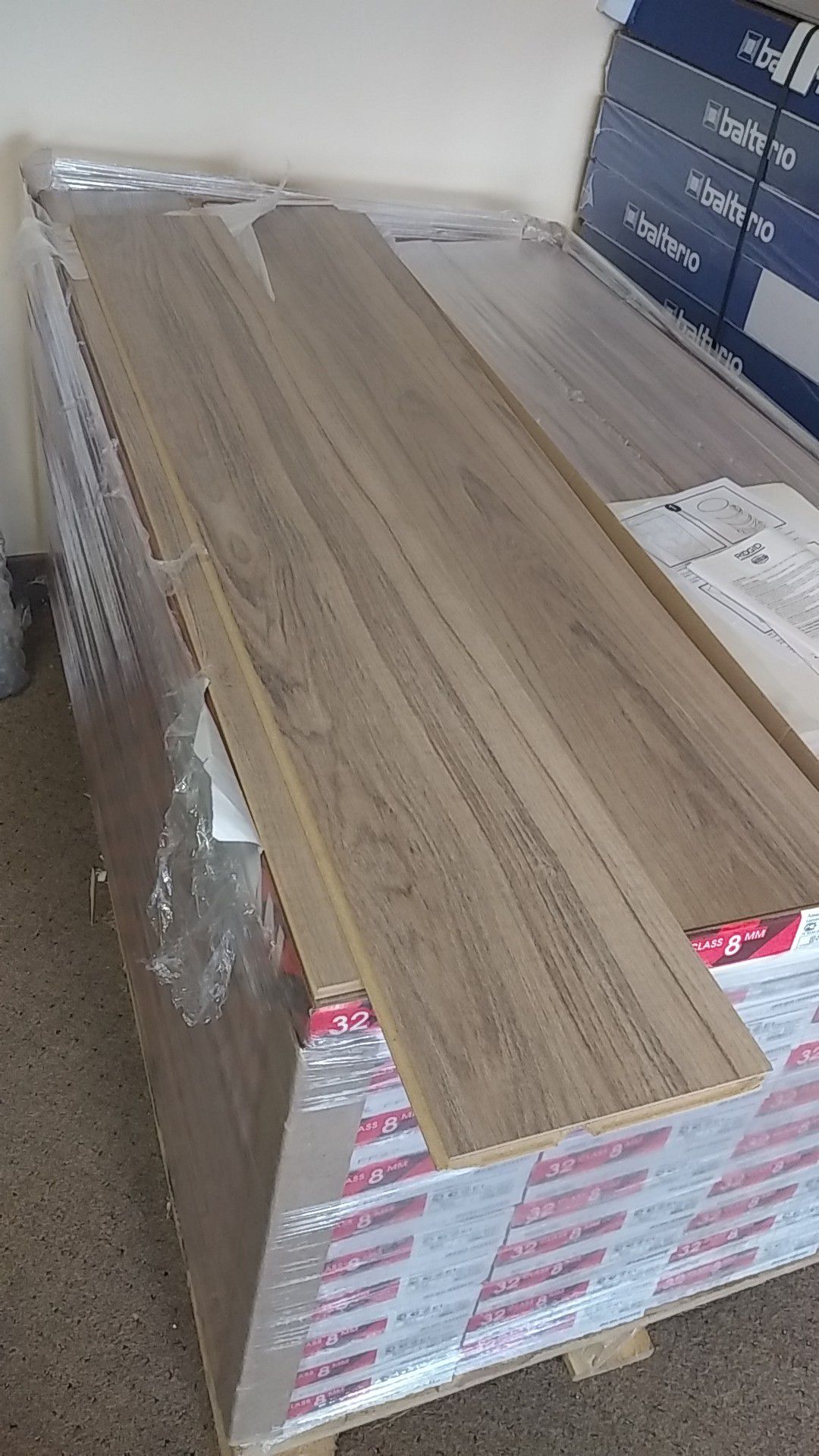 Laminated flooring for clearance
