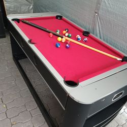 pool table / hockey table