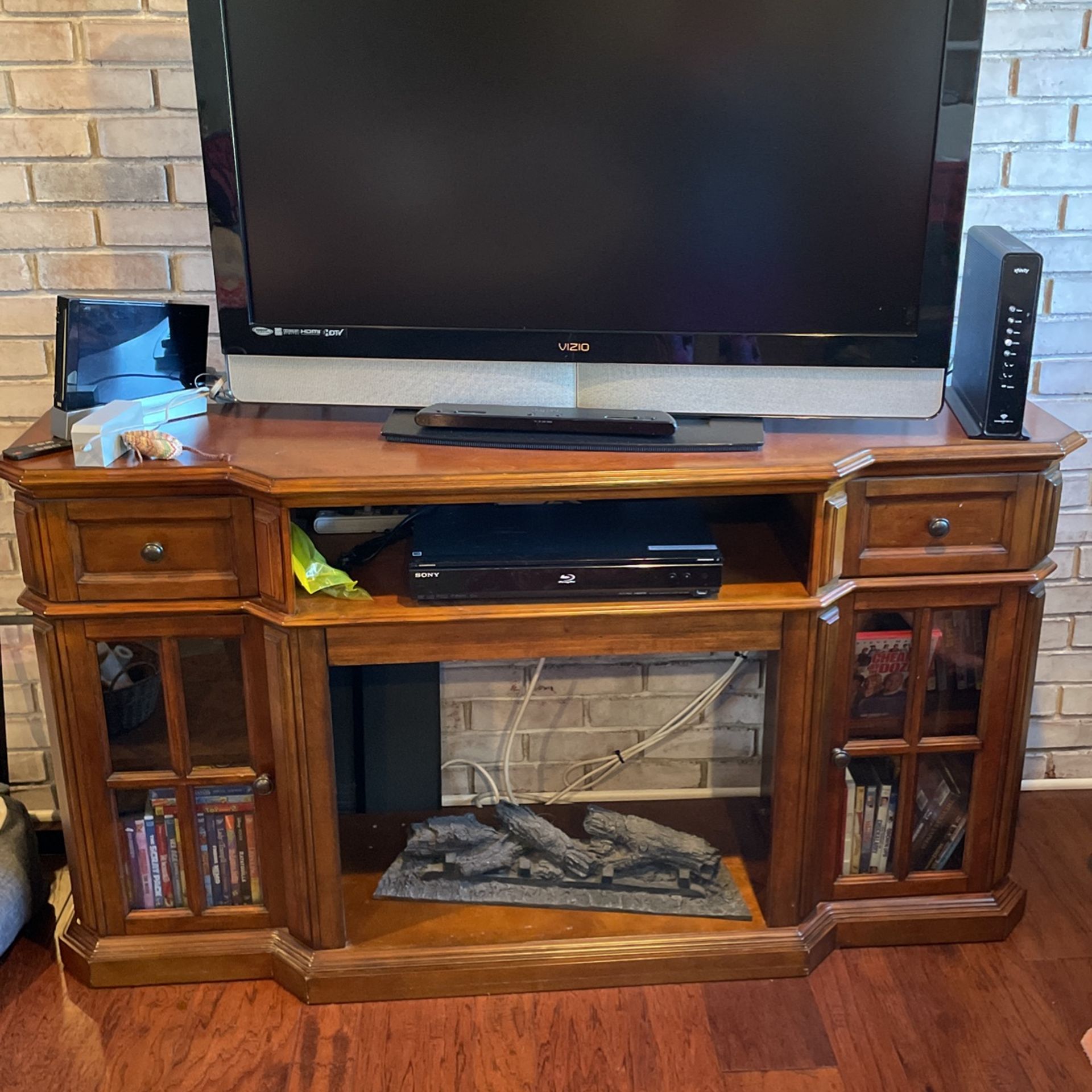 Tv Stand With Drawers And Shelves
