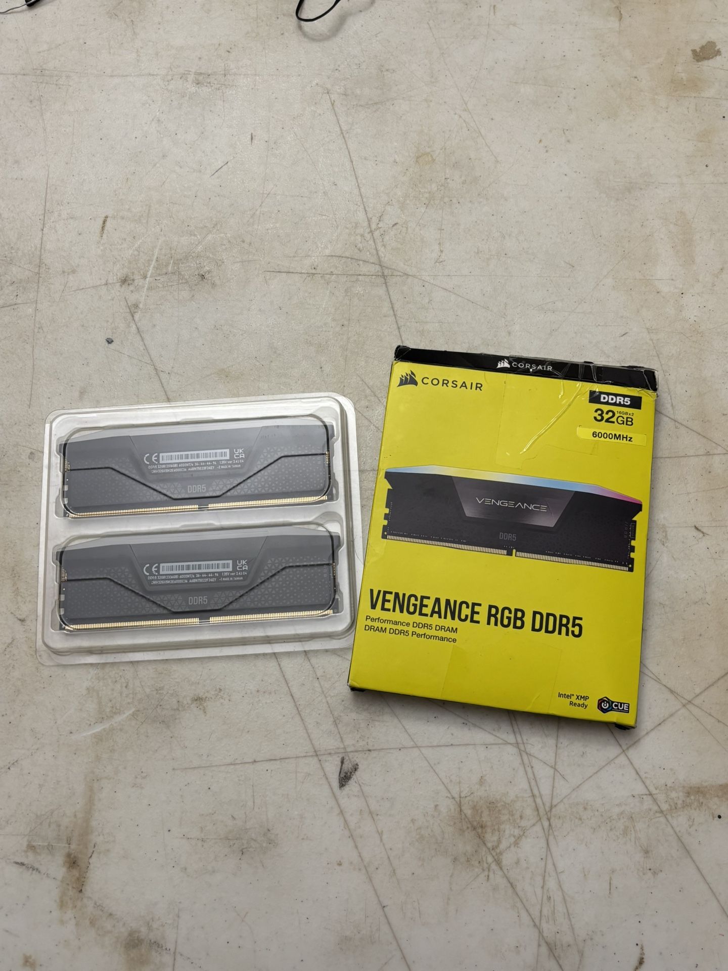 Corsair Vengeance RGB DDR5 32GB Ram