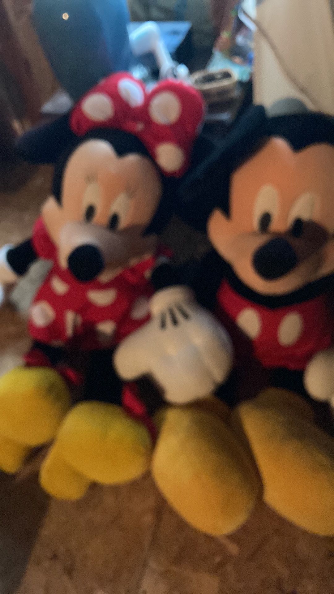Gigantic Mickey and Minnie mouse Plush