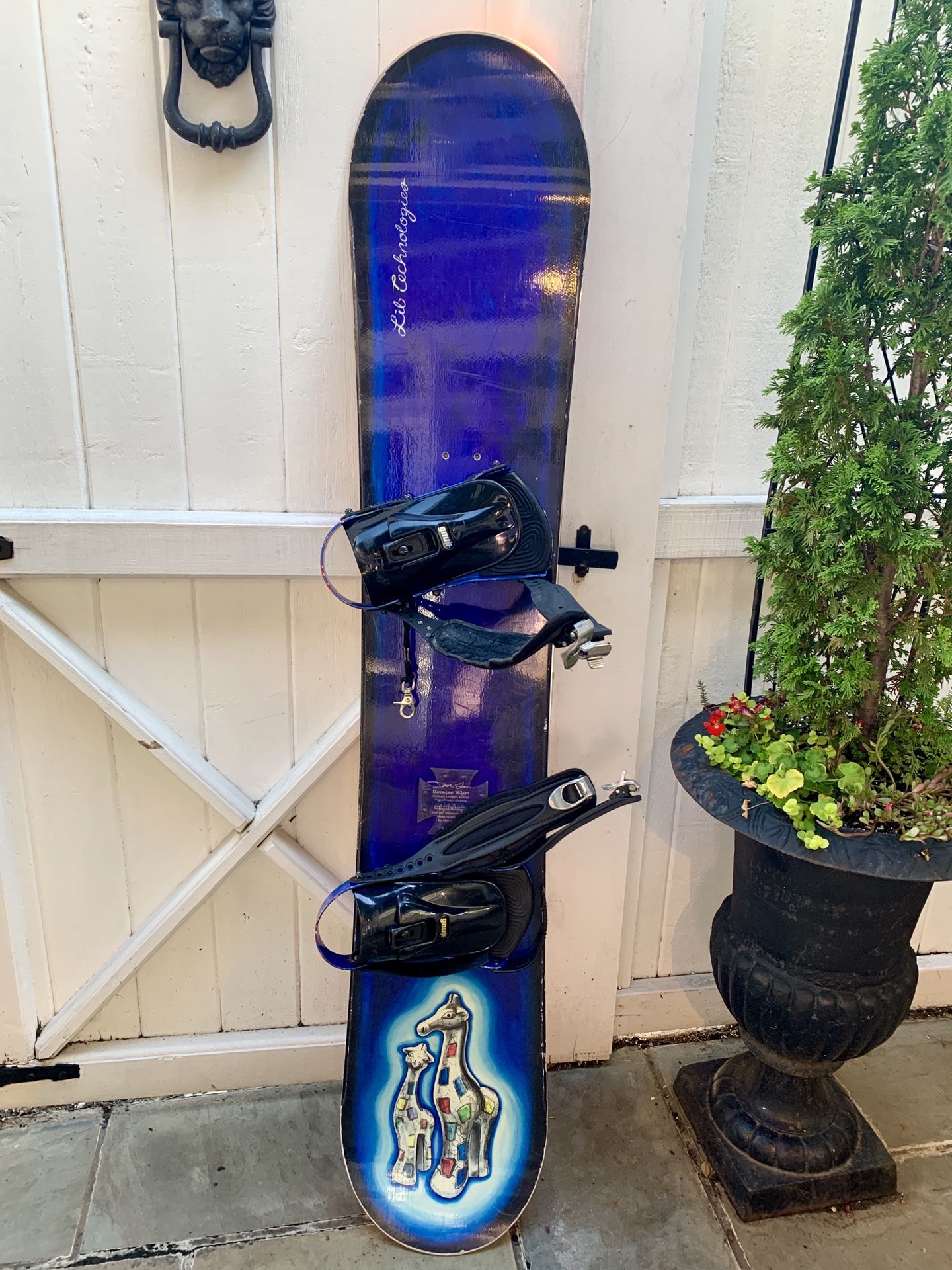 162 cm Dave Lee Lib Technology snowboard, bindings and bag