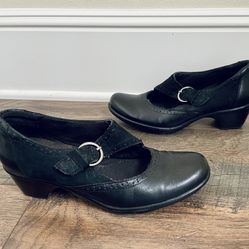 Clarks Bendables Super Comfortable Leather Mary Janes