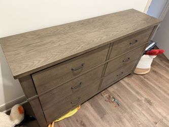Dresser in Perfect Condition