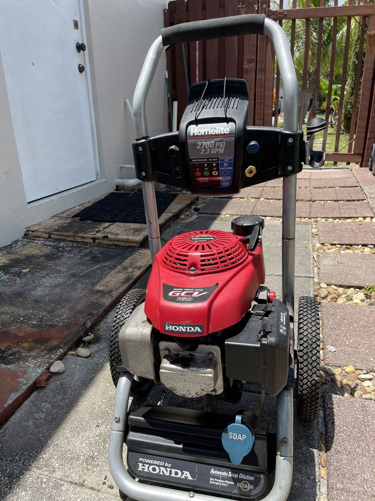 Honda Pressure Washer 2700psi