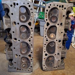 Chevy: Cylinder Heads 