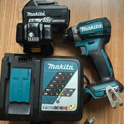 MAKITA 18 V  5.0