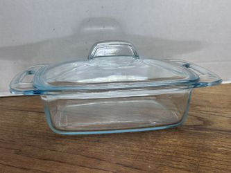 PYREX CLEAR GLASS~OBLONG CASSEROLE DISH & LID~OPEN HANDLES
