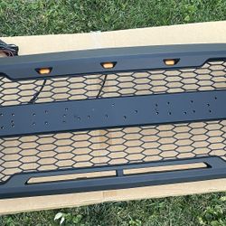 2016-18 Silverado 1500 grill grille with lights and cube pod lights