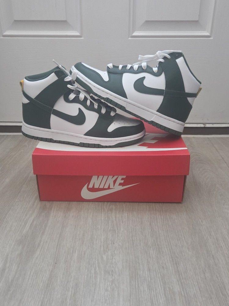 Nike Dunk Hi Retro
