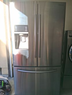 SAMSUNG FRENCH DOOR REFRIGERATOR