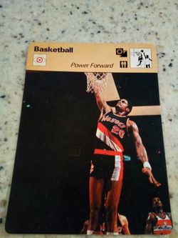 Vintage 1978 sportscaster basketball/ Maurice Lucas/ power forward/ new type of player/ Olympic collector card # 43-18