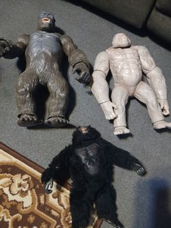 3 Vintage King Kong Figures Excellent Condition