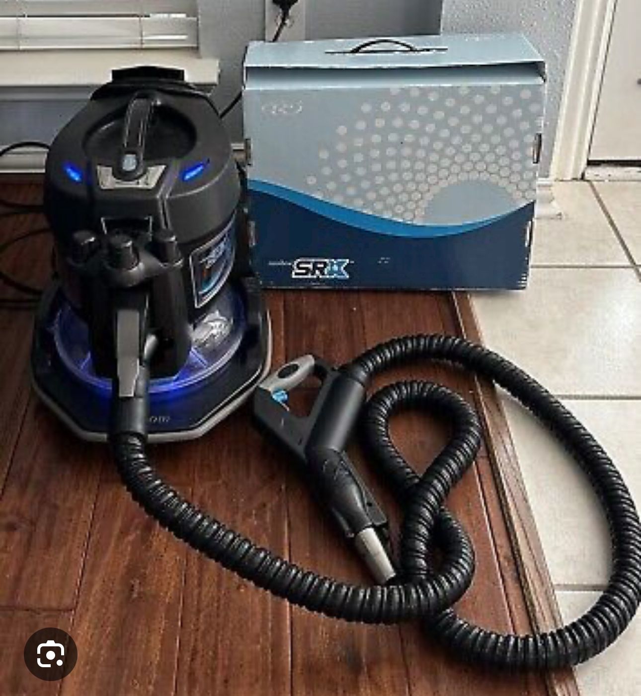 Rainbow Vacuum
