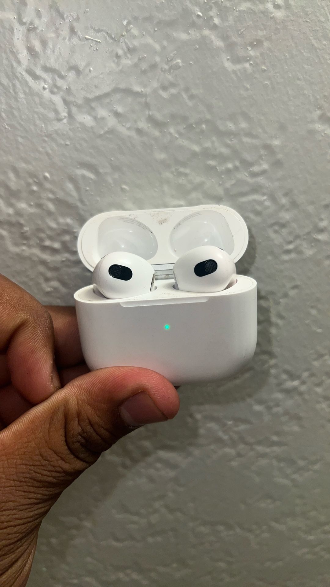 Airpods Gen 4