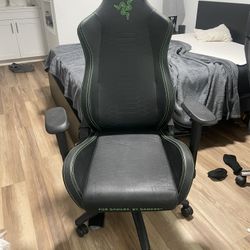 Gaming Chair - Rolling Chair 