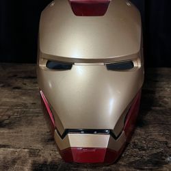 Avengers Marvel Legends Full Scale Iron Man Electronic Helmet Costume Mask