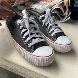 Women’s Shoes