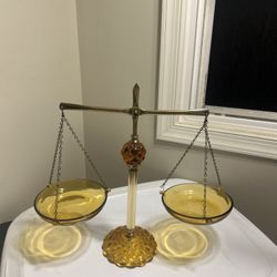 Vintage PRINCESS HOUSE Scales of Justice-Amber Glass & Brass Scale