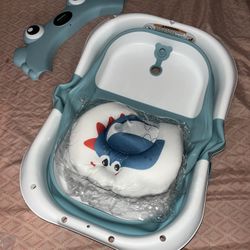Brand New Baby Bath
