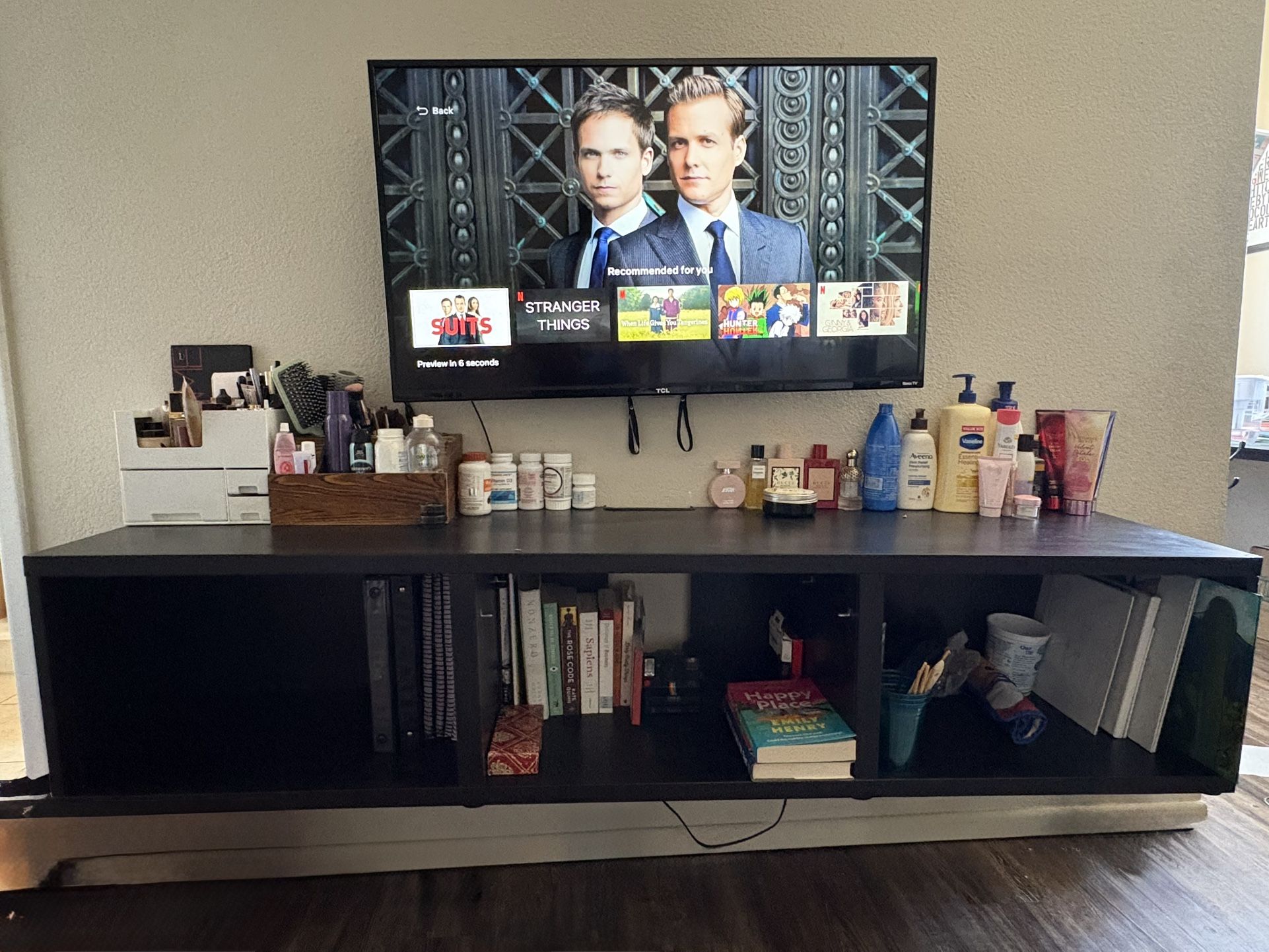 43″ TCL Roku Smart TV – Wall Mount Included